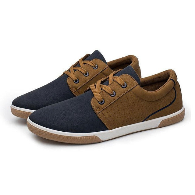 Tangnest NEW Autumn Patchwork Men's Sneakers Casual Round Toe Lace Up Flat Shoes For Men PU Leather Breathable Shoes XMR2956