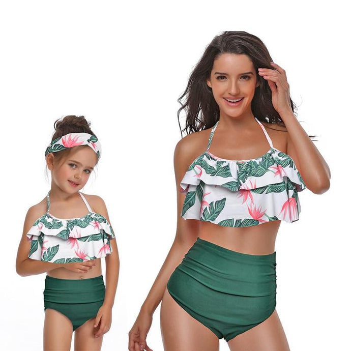 2019 New Parent-child Swimsuit Leaf Print Halter Bikini Set Mommy Daughter Swimwear family matching clothes Hot Sale